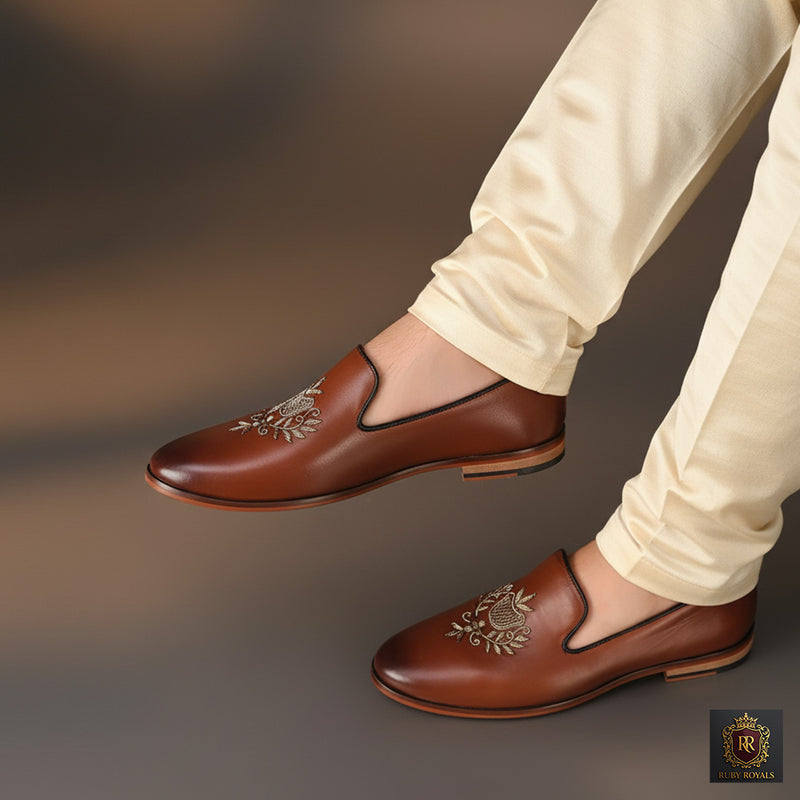 Majestic Ornate – Imperial Crest Tan Shaded Leather | Ruby Royals