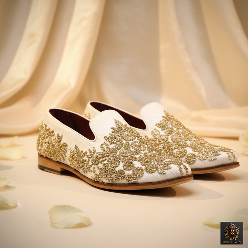 Majestic Ornate – Ivory Suede Maharaja Crest | Ruby Royals