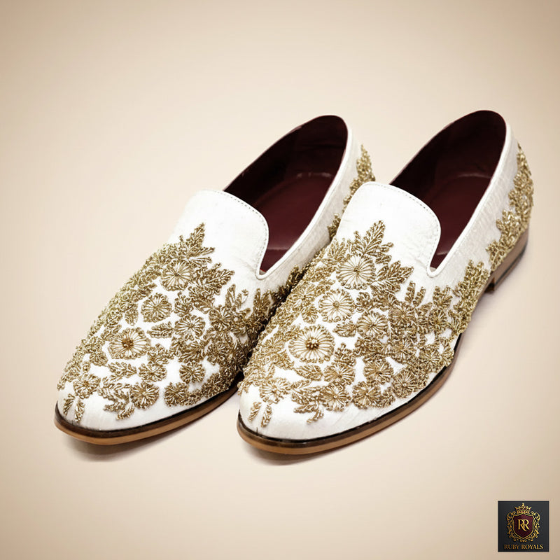 Majestic Ornate – Ivory Suede Maharaja Crest | Ruby Royals