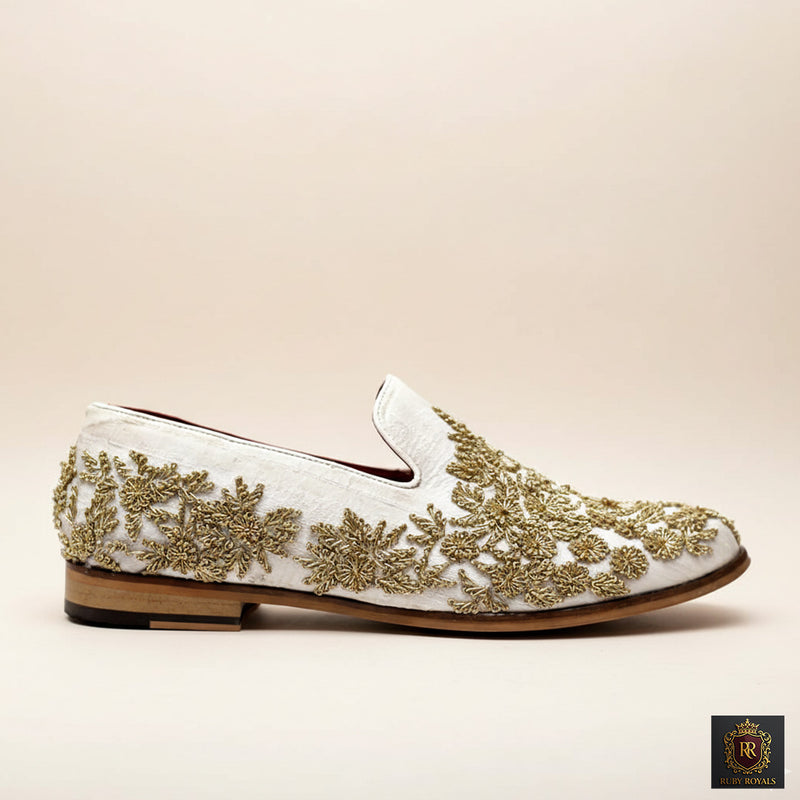 Majestic Ornate – Ivory Suede Maharaja Crest | Ruby Royals