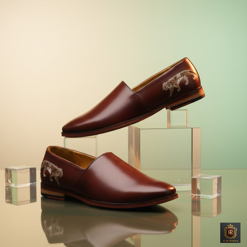 Majestic Ornate – Cherry Brown Lion Mess Pad | Ruby Royals